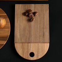 Maku Groove tarjoilulauta akasia 37x22 cm